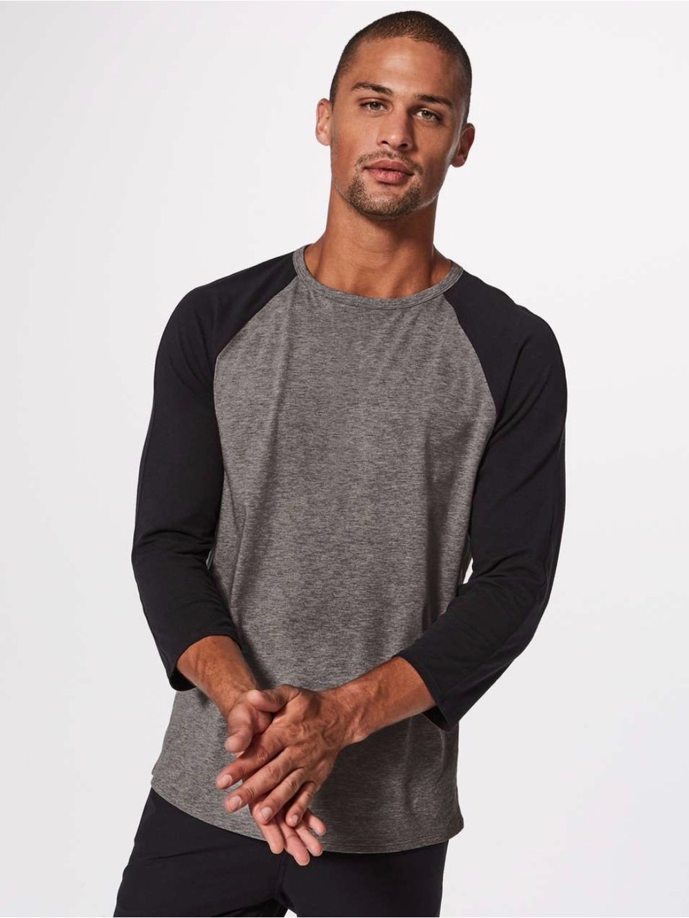 EUC lululemon athletica Bodhi Men's 3/4 Sleeve Tee - Gray/Black